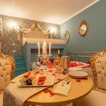 Love Suite Roma - Il Nido D'Amore Zewnętrze zdjęcie