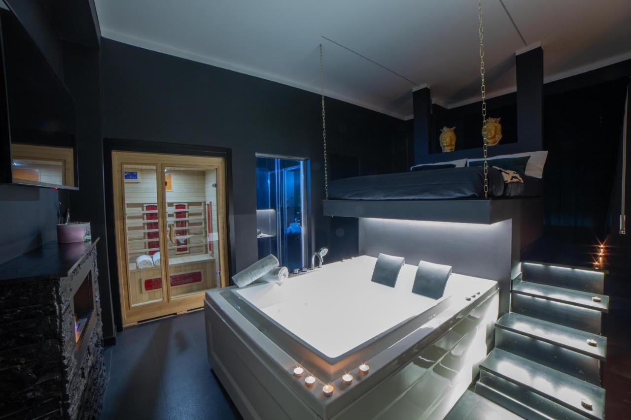 Love Suite Roma - Il Nido D'Amore Zewnętrze zdjęcie