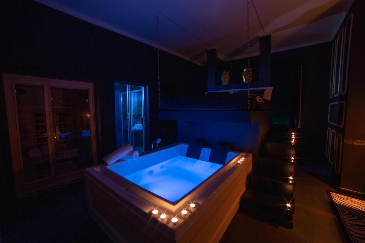 Love Suite Roma - Il Nido D'Amore Zewnętrze zdjęcie