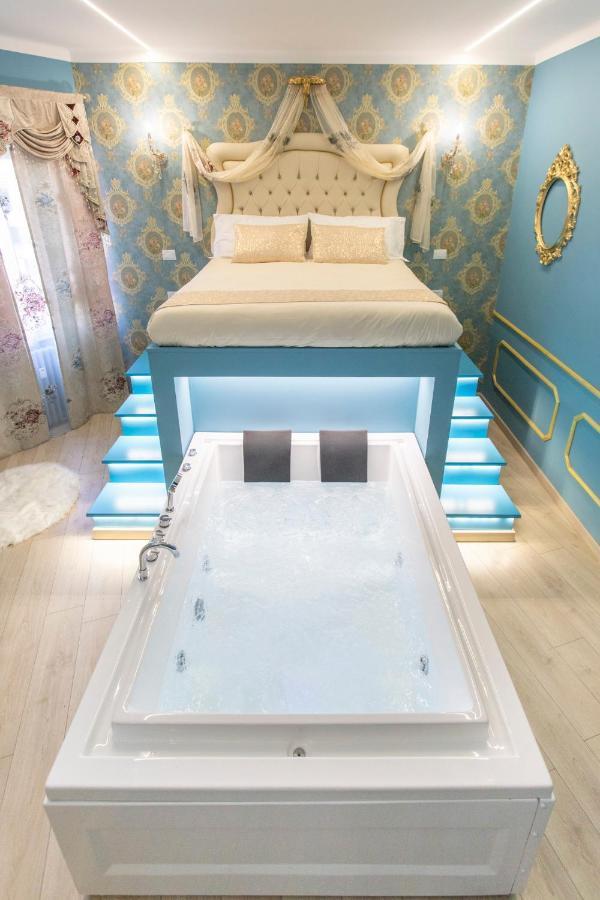 Love Suite Roma - Il Nido D'Amore Zewnętrze zdjęcie