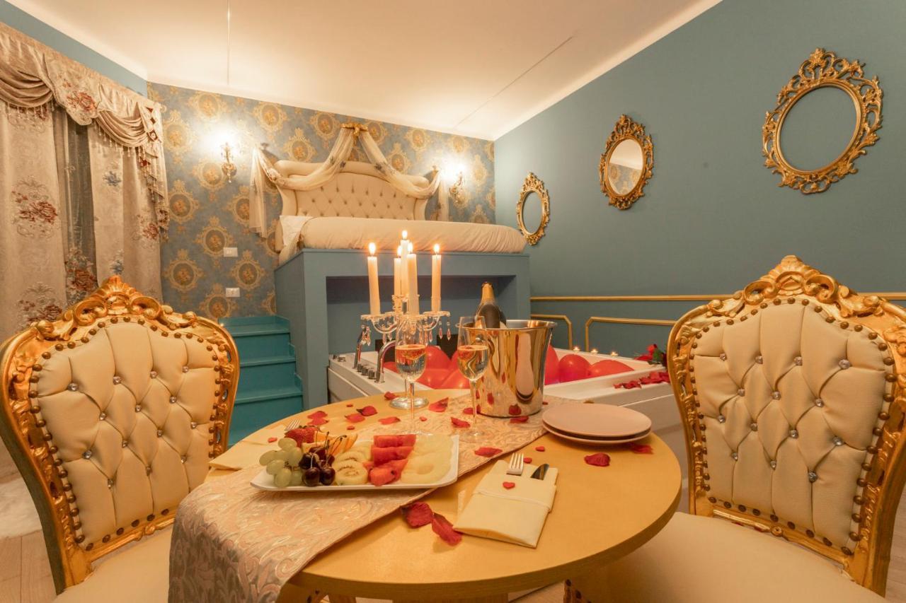 Love Suite Roma - Il Nido D'Amore Zewnętrze zdjęcie