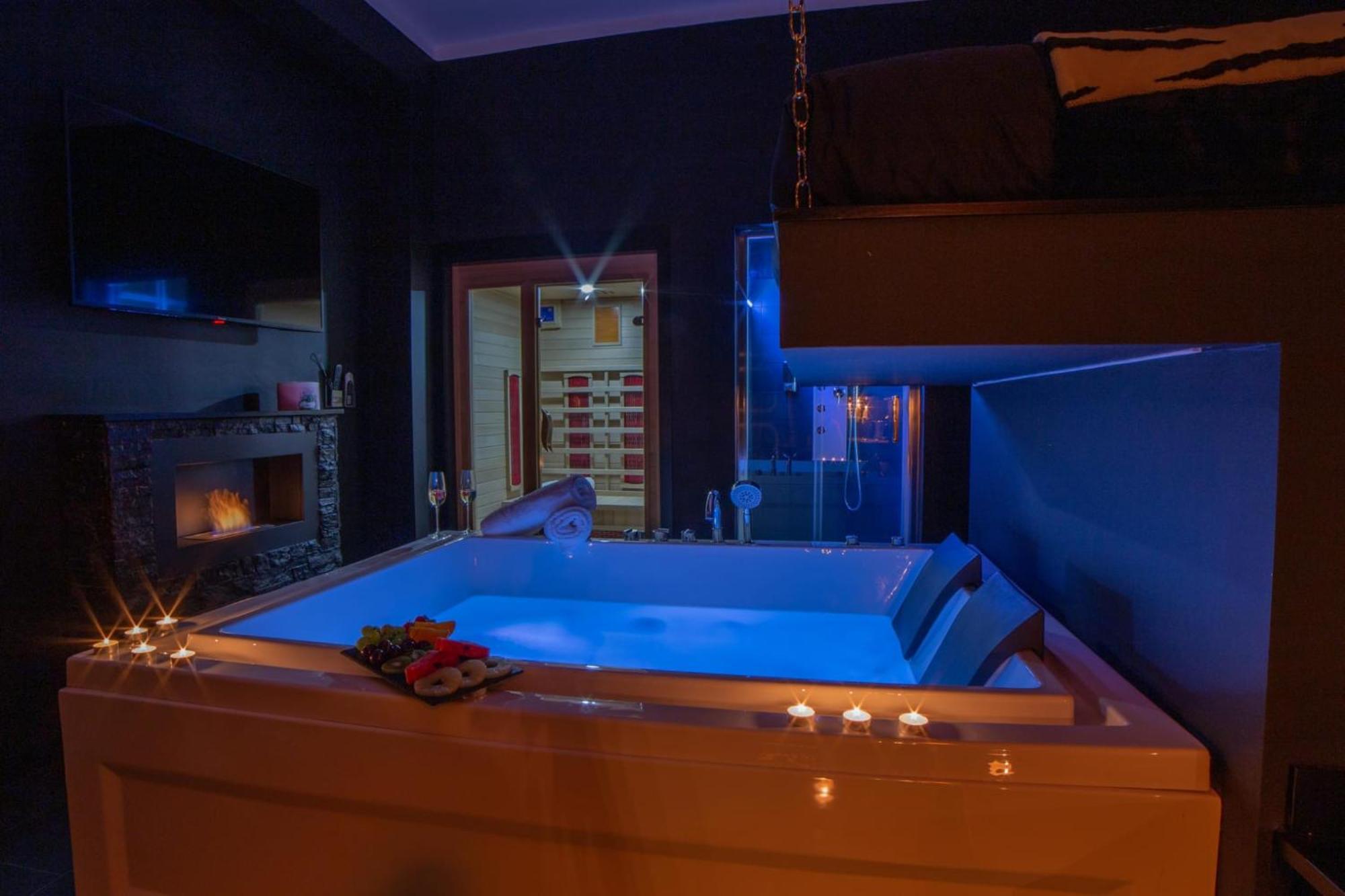 Love Suite Roma - Il Nido D'Amore Zewnętrze zdjęcie